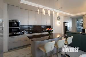 3-к квартира, на длительный срок, 255м2, 6/6 этаж