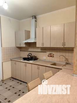 Студия квартира, посуточно, 40м2, 4/6 этаж