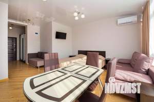 1-к квартира, посуточно, 32м2, 1/1 этаж
