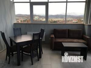 1-к квартира, посуточно, 50м2, 1/1 этаж