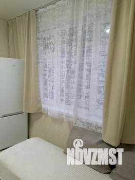 Студия квартира, посуточно, 12м2, 1/5 этаж