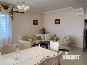 3-к квартира, на длительный срок, 120м2, 7/7 этаж