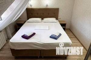 1-к квартира, посуточно, 37м2, 3/3 этаж