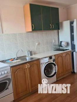 3-к квартира, посуточно, 62м2, 1/1 этаж