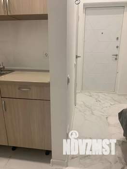 Студия квартира, посуточно, 15м2, 1/4 этаж