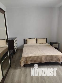 1-к квартира, посуточно, 35м2, 1/1 этаж