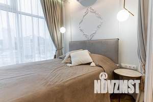 1-к квартира, посуточно, 53м2, 13/19 этаж