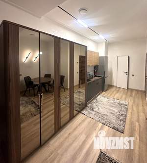 1-к квартира, посуточно, 60м2, 2/30 этаж