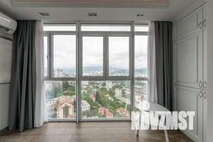 1-к квартира, посуточно, 42м2, 23/25 этаж