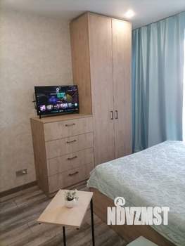 Студия квартира, посуточно, 25м2, 11/13 этаж