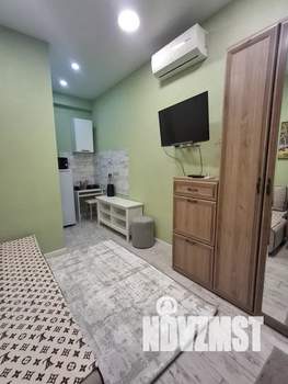 Студия квартира, посуточно, 16м2, 1/6 этаж