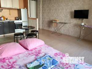 Студия квартира, посуточно, 40м2, 7/7 этаж