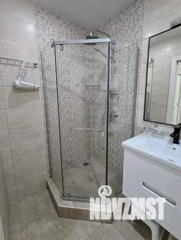 Студия квартира, посуточно, 35м2, 1/6 этаж