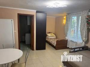Студия квартира, посуточно, 36м2, 1/3 этаж