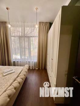 1-к квартира, посуточно, 47м2, 3/3 этаж