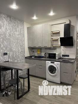 Студия квартира, посуточно, 35м2, 17/21 этаж