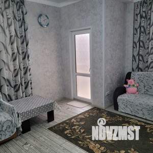 2-к квартира, посуточно, 40м2, 2/6 этаж