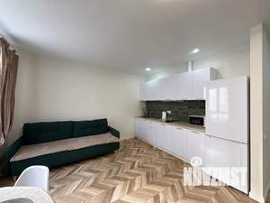 Студия квартира, посуточно, 40м2, 4/12 этаж