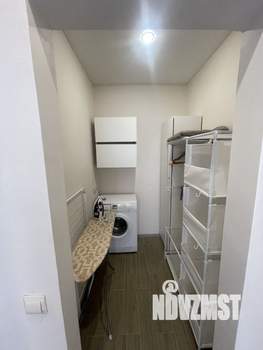Студия квартира, посуточно, 30м2, 1/3 этаж