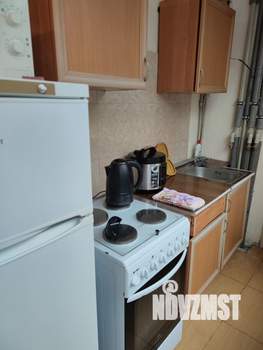 Студия квартира, посуточно, 28м2, 5/10 этаж
