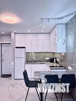 1-к квартира, посуточно, 34м2, 8/18 этаж