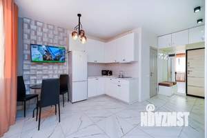 Студия квартира, посуточно, 40м2, 11/11 этаж