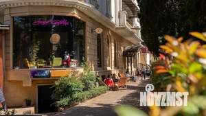 1-к квартира, посуточно, 64м2, 4/5 этаж