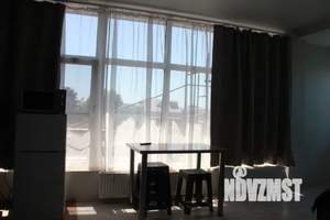 Студия квартира, посуточно, 20м2, 3/3 этаж