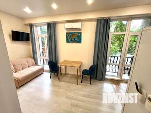 Студия квартира, посуточно, 30м2, 2/4 этаж
