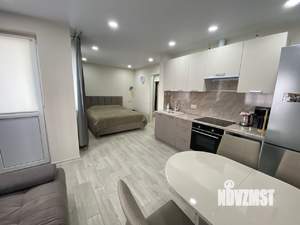 Студия квартира, на длительный срок, 32м2, 1/13 этаж