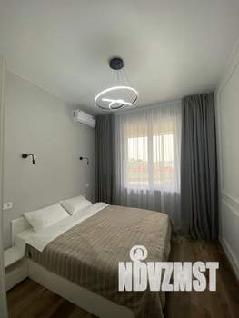 1-к квартира, посуточно, 37м2, 1/12 этаж