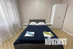 1-к квартира, посуточно, 39м2, 8/12 этаж