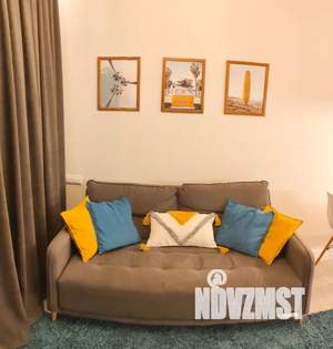 2-к квартира, посуточно, 60м2, 1/18 этаж