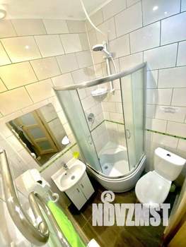 1-к квартира, посуточно, 14м2, 1/1 этаж