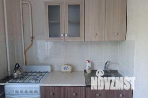 1-к квартира, посуточно, 35м2, 3/4 этаж