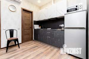 4-к квартира, посуточно, 57м2, 5/5 этаж