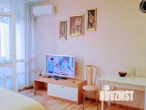Студия квартира, посуточно, 32м2, 4/21 этаж