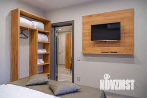 2-к квартира, посуточно, 40м2, 1/2 этаж