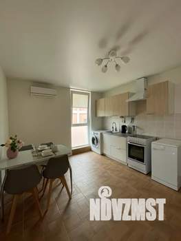 2-к квартира, посуточно, 65м2, 2/3 этаж