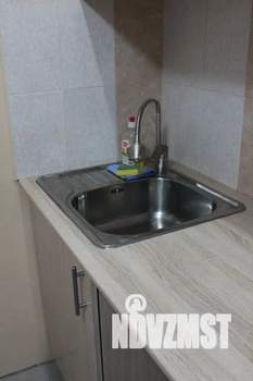 Студия квартира, посуточно, 15м2, 3/3 этаж