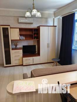 Студия квартира, посуточно, 42м2, 4/8 этаж