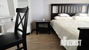 2-к квартира, посуточно, 40м2, 5/8 этаж