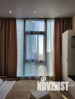 Студия квартира, посуточно, 20м2, 11/17 этаж