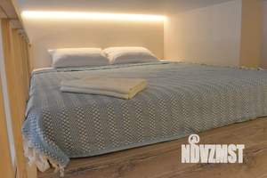 Студия квартира, посуточно, 28м2, 3/5 этаж