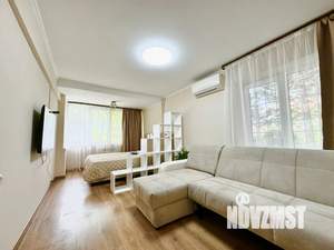 1-к квартира, посуточно, 33м2, 1/5 этаж