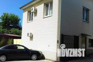 2-к квартира, посуточно, 40м2, 1/2 этаж