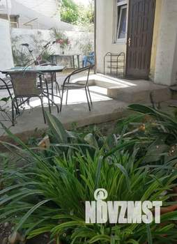 2-к квартира, посуточно, 38м2, 1/2 этаж