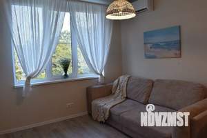 Студия квартира, посуточно, 28м2, 3/5 этаж