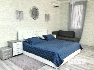 Студия квартира, на длительный срок, 38м2, 2/6 этаж