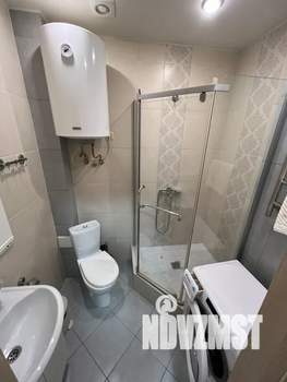Студия квартира, посуточно, 28м2, 1/8 этаж